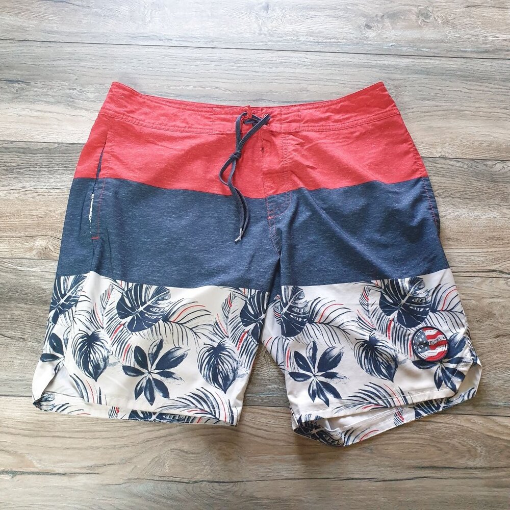 Travis Mathew Mens Patriotic Swim Trunks Board Shorts Size M 36 Inch Waist